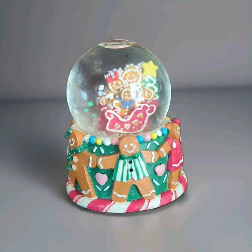 Gingerbread Snowglobe Christmas Decor